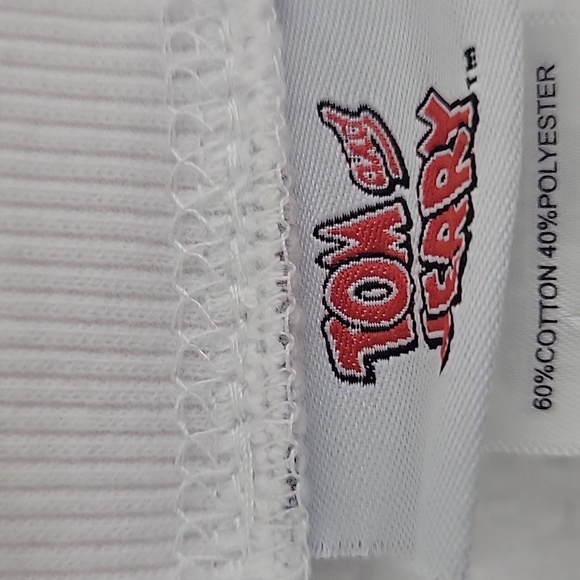 Warner Brothers Tom and  Jerry sweatshirt raw edge hem - Picture 6 of 6